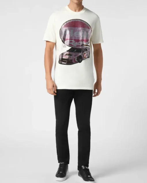 T-shirt z ozdobnym nadrukiem samochodu