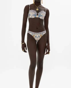 Wzorzysty top od bikini
