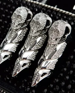 Zamszowa kopertówka z ćwiekami Skull Clutch