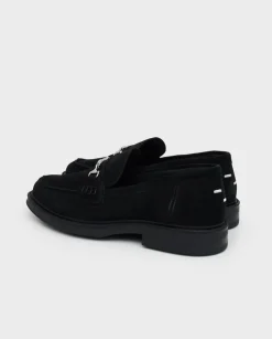 Zamszowe czarne loafery